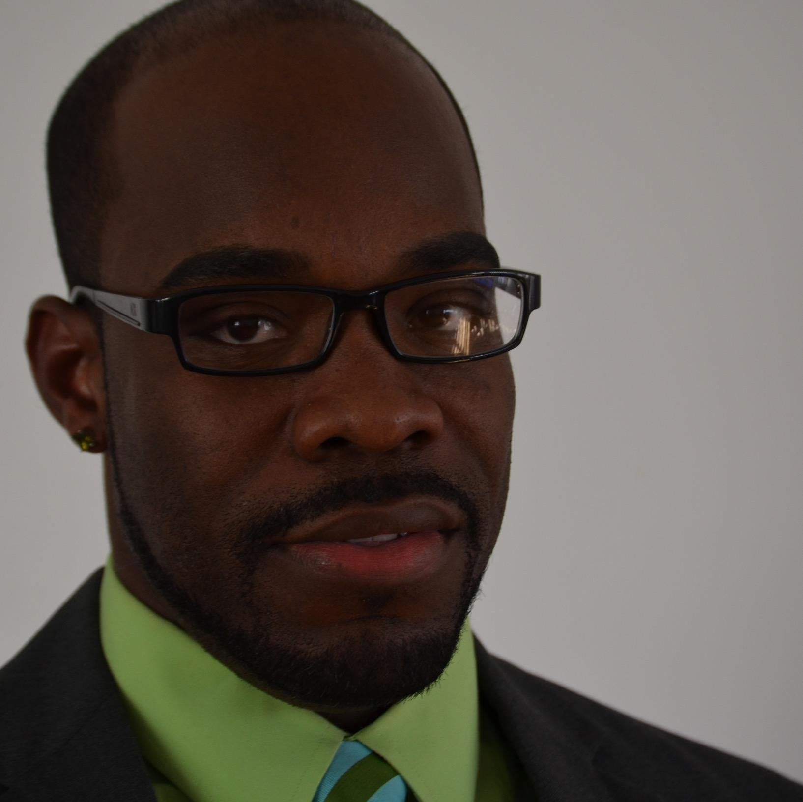 solamentejoe123's profile picture. 