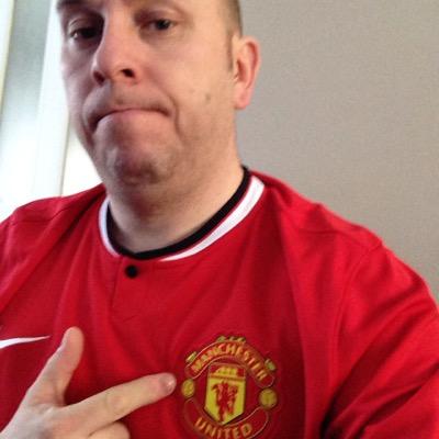 Music, Hurlford United, Kilmarnock and Manchester Utd Fan. Novice at the taking photies.