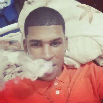 → La felicidad no se mide ni se publica, se vive ♥
