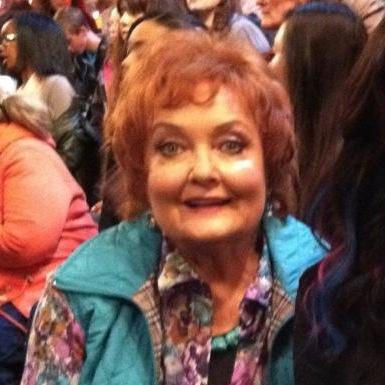 Im Nonna, Nonna Valentine This is my twittlegram Cat requested I get one!