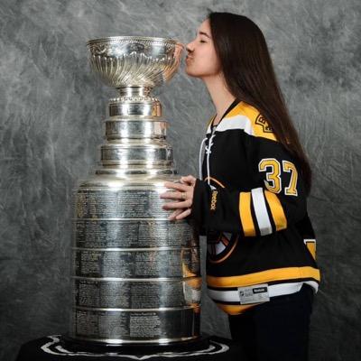 MirakuruMind's profile picture. If I cannot move heaven, I will raise hell. || Bleeding black and gold forever #Bruins || #Supernatural #WhiteCollar #Sherlockian #CloneClub #Olicity ||