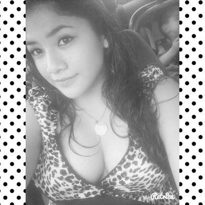 alee_cega's profile picture. todos tenemos lo que nos merecemos