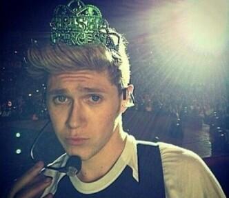 I play the alto/tenor saxophone ,love One Direction and live in San Antonio,TX