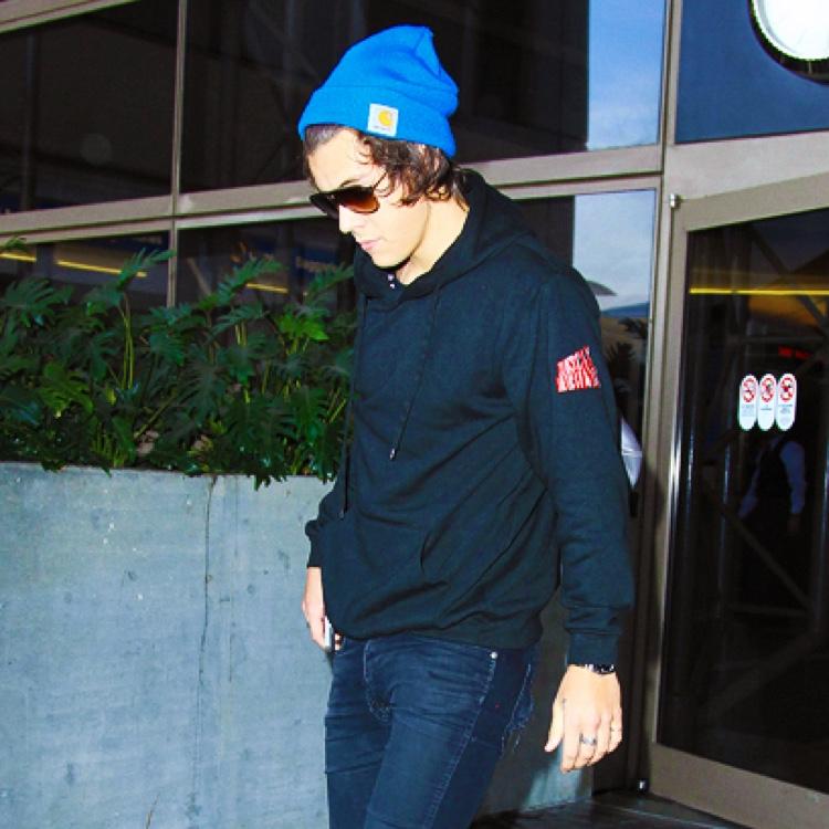Don't touch me.