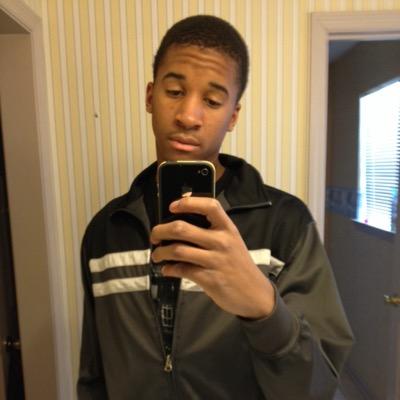 17. born in Ohio ✈️Living in Georgia 
I go to heritage high. follow me I follow back