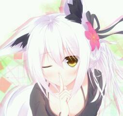 hey there !im ahri ♥ and anime I love my bro! @mauro_MDragon.「video games!and I love cake
