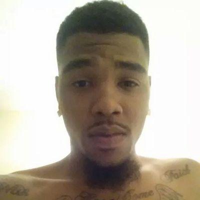 Just Living Life , #FatherOf3  #MoneyTeam Follow Me Hit that follow button for me...