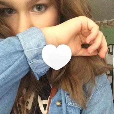 i love ashton edminster !! other twitter: @braidedhxrry melanie, ashton, & chloe follow