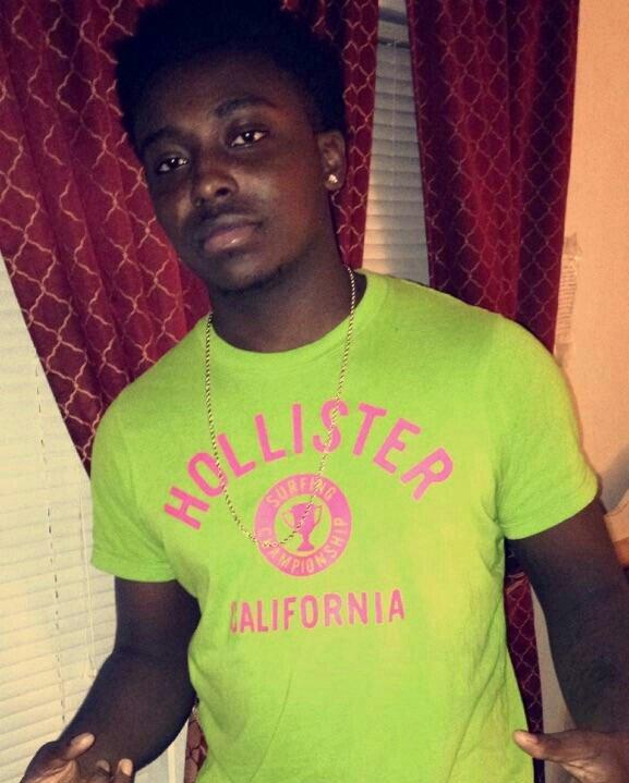 God 1st Family 2nd... just a big kid with big Dreams! IG: iball_93 Snapchat:Swaggyv_5 #MoCo18