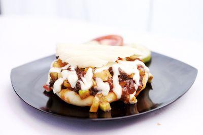 KEBAB PAK JOE
Makanan 'Rasa Bintang Lima, Harga Kaki Lima' 
Sehat, Nikmat, Berkualitas,Tanpa Bahan Pengawet.
IG/Twitter : @kebabpakjoe