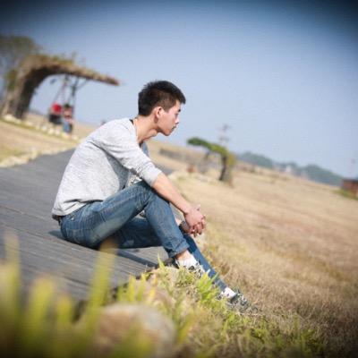 我知道，那些夏天就像青春一样回不来。