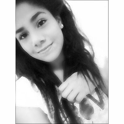 Mi Silvita ♥ ENAMORADA DE UNO Y ENAMORADA DE MI CLUB SPORT EMELEC Instagram: mariamechecse