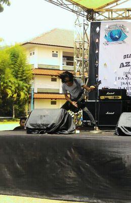 adi_GOBLOG's profile picture. symphony of destruction