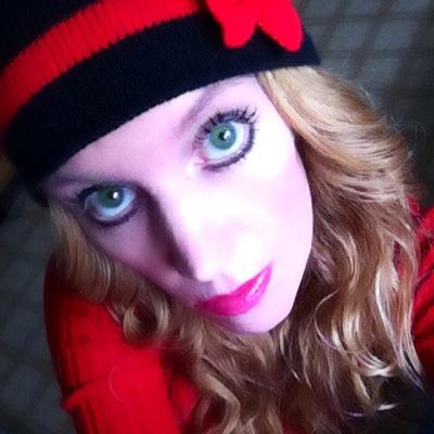 geecobain's profile picture. Ballbuster. Wiseass. So awesome, it's ridiculous.