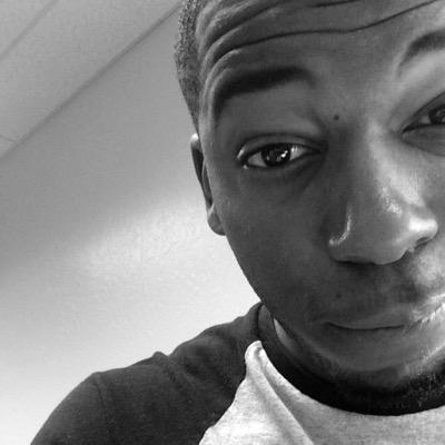 CSUMB '15 
Gentleman & Scholar 
Musician 
Live life without regret 
Exist 2 inspire ♋
