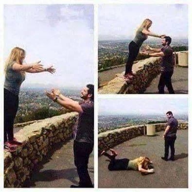 ashrafaw12's profile picture. 