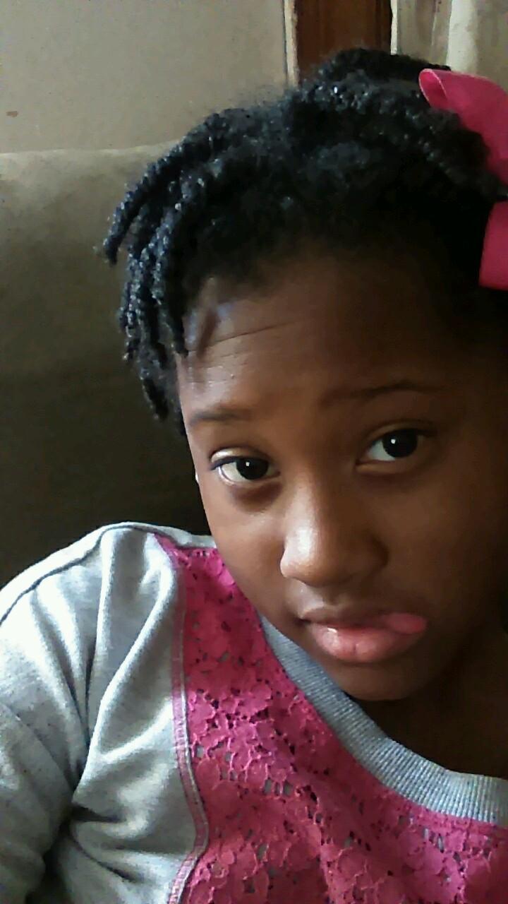 MY NAME IS CHRISTY ROBERTSON AND IM 9 YEARS OLD AND IM AM A DIVA SO PLAY WIT ME U GONE HAVE TO PLAY WIT THE ROBERTSONS
