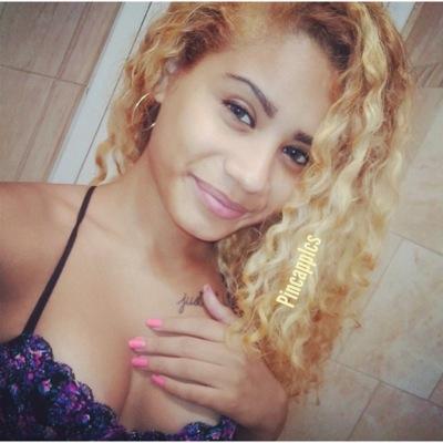 free follow from @pincapplcs
