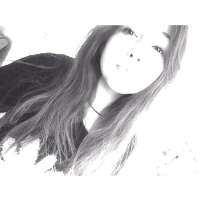 barbaraeggs's profile picture. Good day to do bad things ☠ | I love pizza ♡ | Pineapples are cute ✿ | ♪♪♪Singer♪♪♪ & ☻☹☻Actress☹☻☹