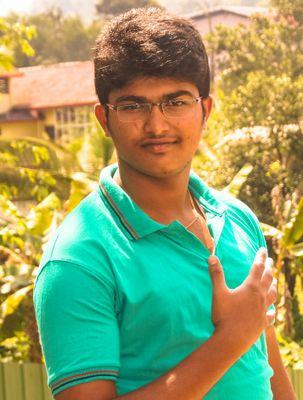 im single and studying final year......@kct