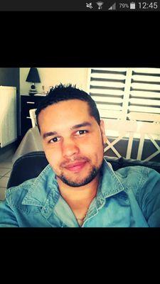 33 ans