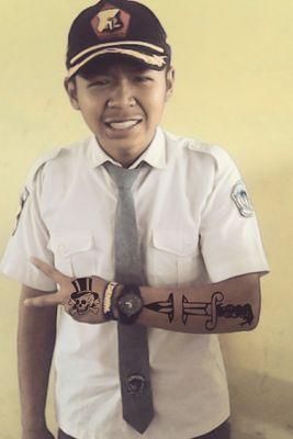 asepfuloh's profile picture. instagram asepfuloh