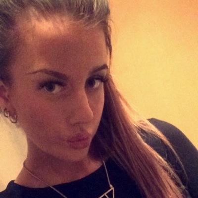 demandiing's profile picture. instaqueen ved navn Marievigebo. Snapchatelsker og rasisthater. Add meg` a!