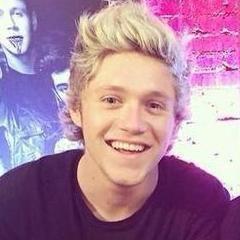 Hii this is a free follow from @cooIkidnjh follow her and just ask for a follow back