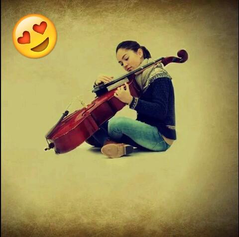 Club de fans de MARIA PARRDO verdadero te queremos princesa eres la mejor la más guapa y la que mejor canta del mundo !!!!!