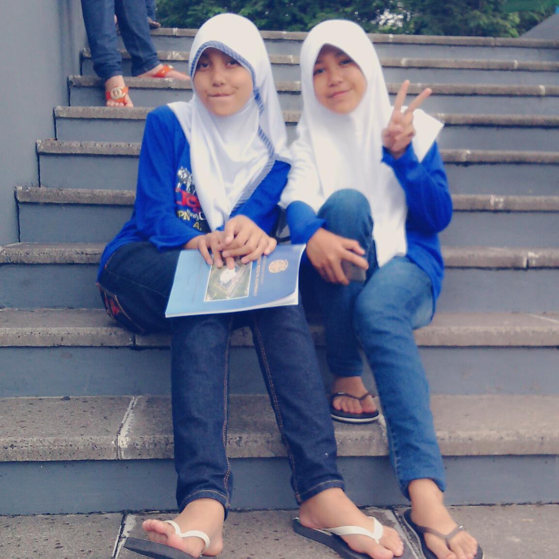 060801 || Follow Follow Follow me' OkeOkeOke ☺ || SIMPLE ƪ(˘⌣˘)ʃ || • Keep think positive and
WOLES ₩°:) • ||SMP  1 ARGAPURA 8D\=D/
