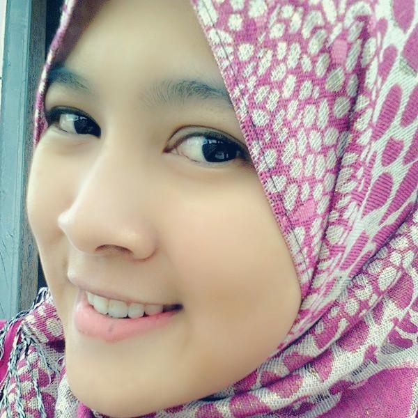 Hanya wanita yg kuat dan sabar mampu mencintai ABDI NEGARA