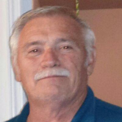 bakch12's profile picture. 