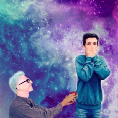 FREE FOLLOW FROM @AUSSIETROYLER ! :) go follow him :)