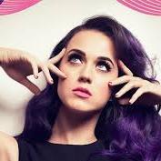 i am not a really katty perry.my name is snezana.i love katty perry,selena gomez,ross lunch,beyonce,orlando blum,shakira,rihanna...i am from montenegro!