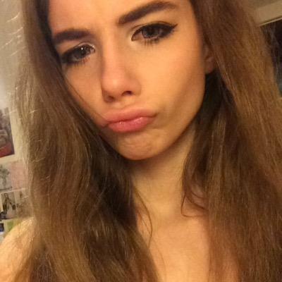 pls go follow @4pmcth i love u !!
