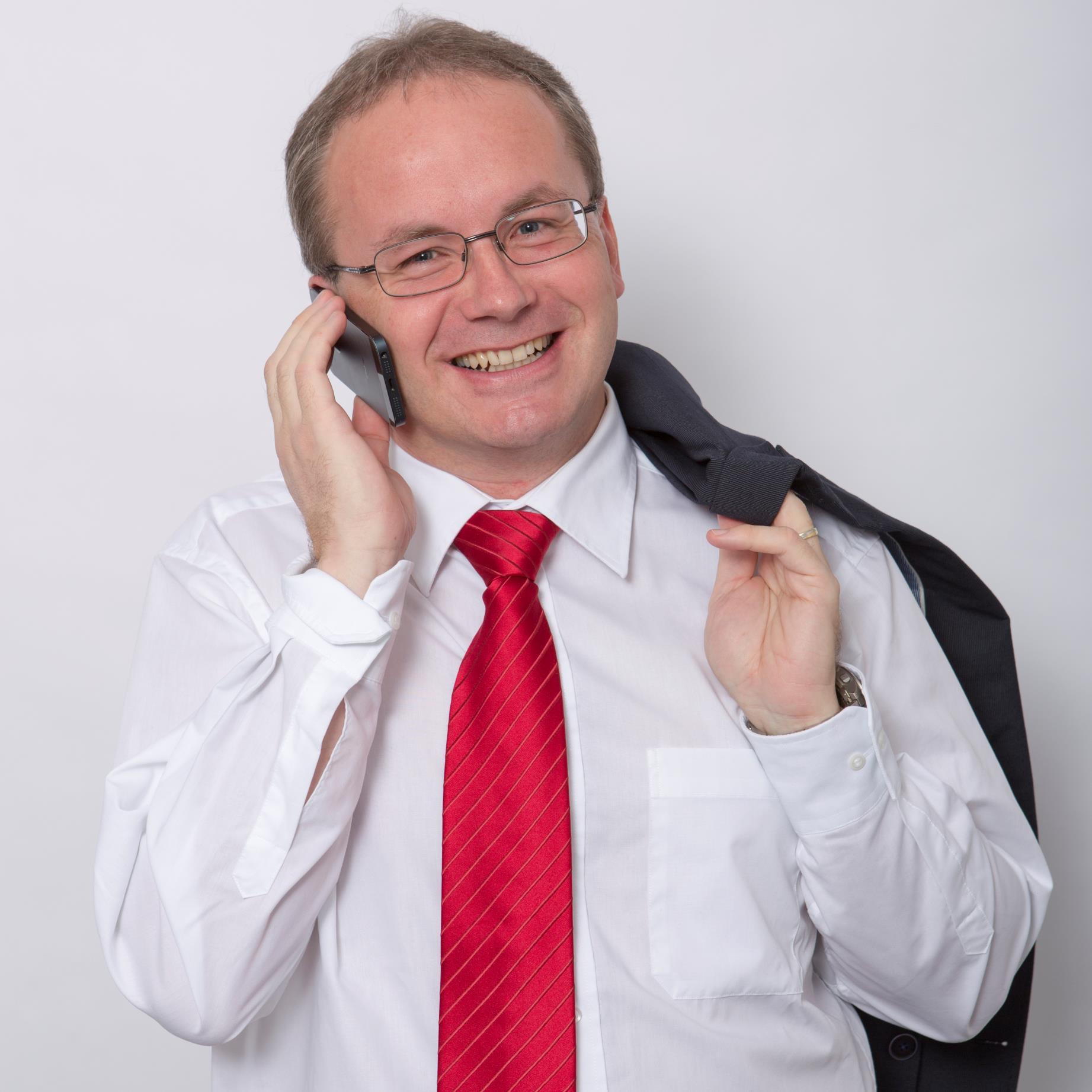 Kantonsrat (EVP). Geschäftsführer/CEO ERF Medien Schweiz.