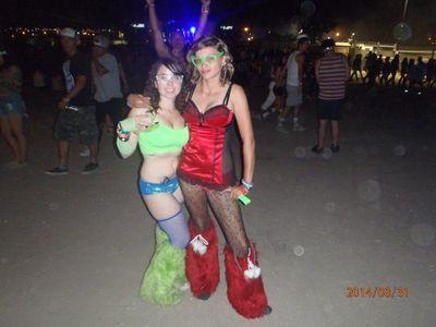 Im a raver for life!!:D Love smoking that MJ, n taking selfies:D