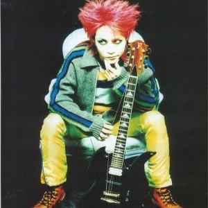 名古屋でバンド活動しています。 ジュリマリ、マキシマムザホルモン、ゲスの極み、ブンブン、SHISHAMO、ドラム。paradio のドラム