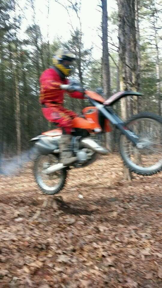 stephan68605982's profile picture. single I'm not just another dirtbike racer I'm here something more and no place on this earth