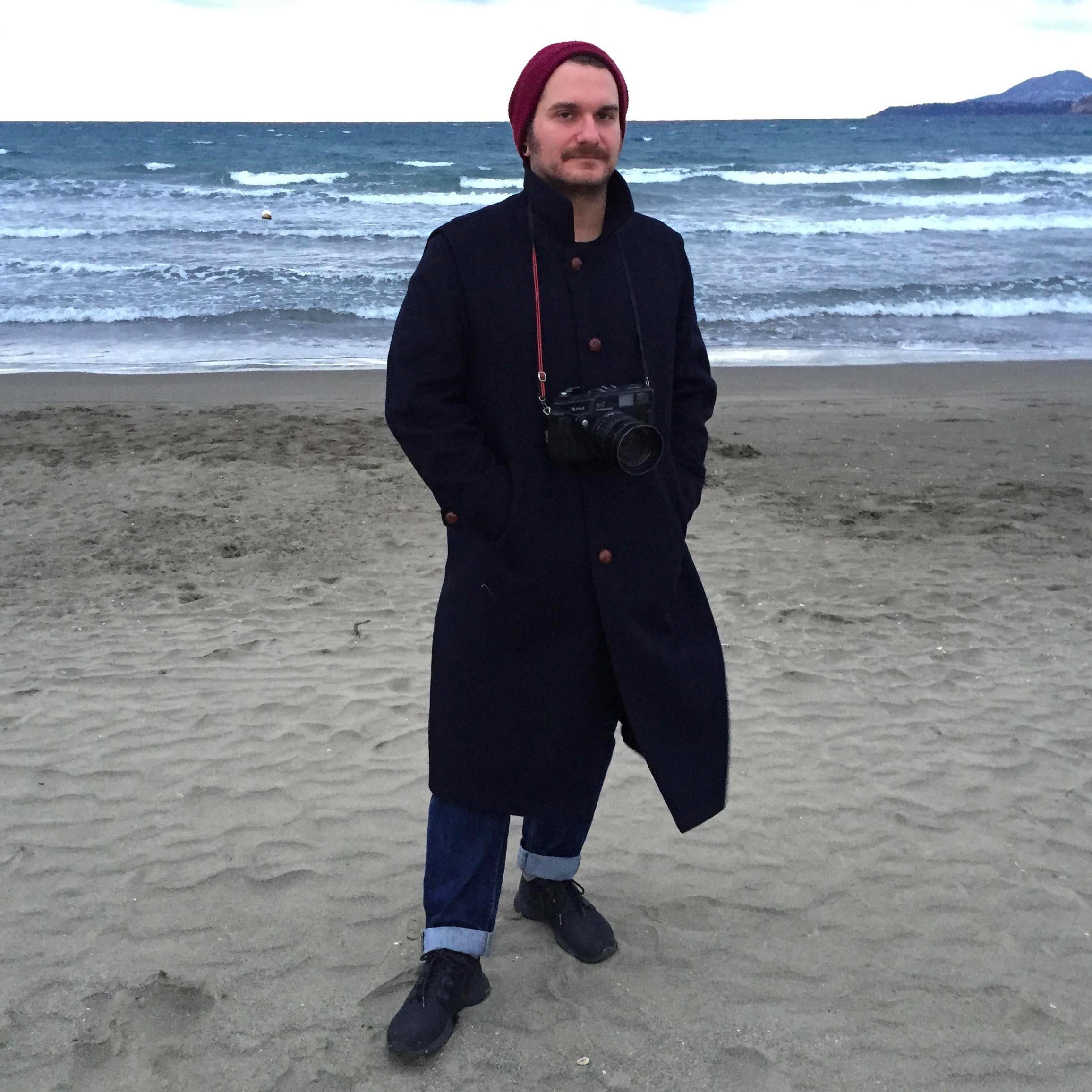 Artist - photographer - curator at Exposed Project http://t.co/L5prxMovyV founder of Pelagica http://t.co/vyCVa00Tjs