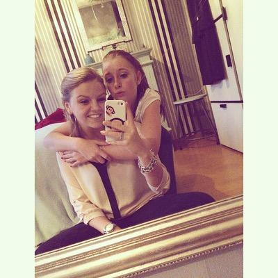 Hou van je, mn beste vriendinnetje ! Dikke kus Anouk