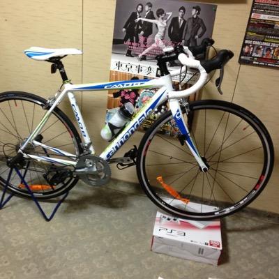 ロードバイク:CAAD8 Tiagra 車:レガシィBE5→インプ STI GVB→32スイスポ→レガシィ ワゴンBP5 →CR-Z→WRX S4 STIsports→アルトワークスHA36s納車。 マツダのディーゼル欲しい。無言フォローすいません！