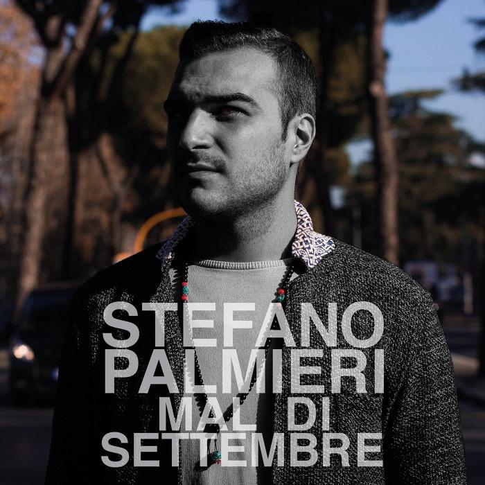 Scrivo, canto e suono.