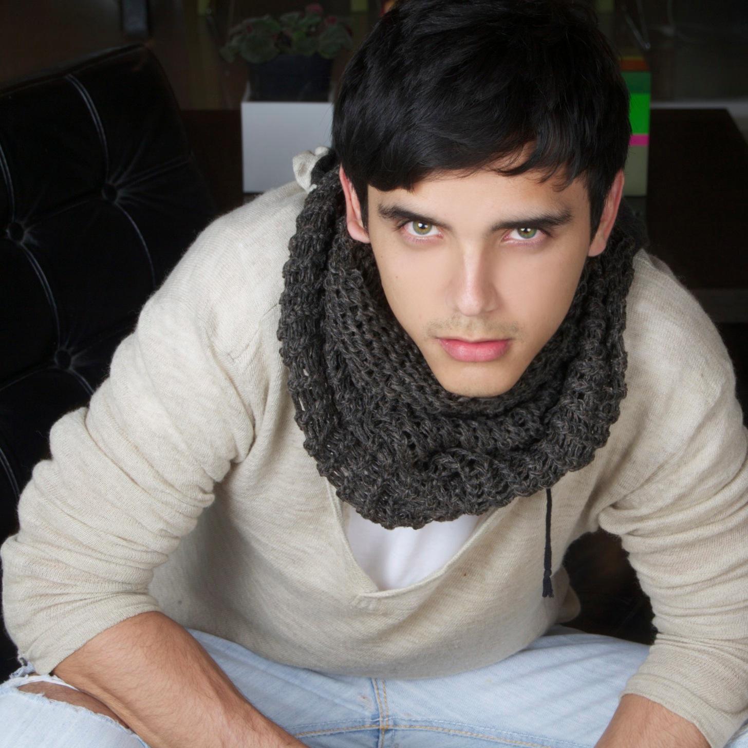 Estudiante de Com. Social/ Moderador de LIDERES UFT a través de @Lider949fm/ Productor de Radio