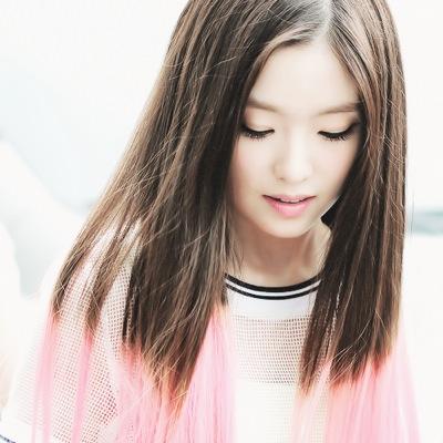 jungthefab's profile picture. 