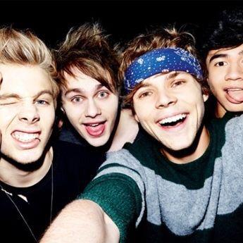 follow @haylie5sos1