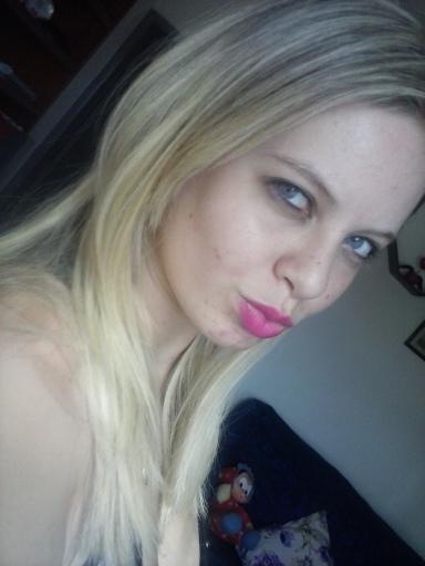 Bora me seguir? sigo de volta só avisarem ok? Siga tbm no @kabonequinha Bjokas sz