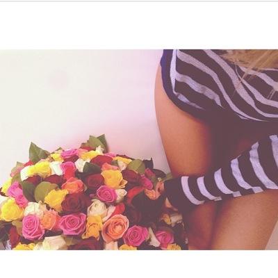 KhilliYanm's profile picture. 