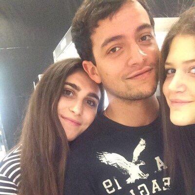 josephbabani's profile picture. I'm a very important playboy philanthropist. New twitter