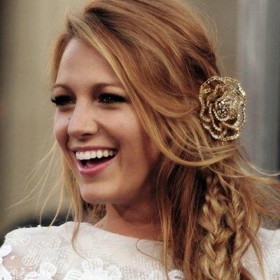 serenavdw16's profile picture. Some infinities are bigger than other infinities. Shopper by day. Partier by night.